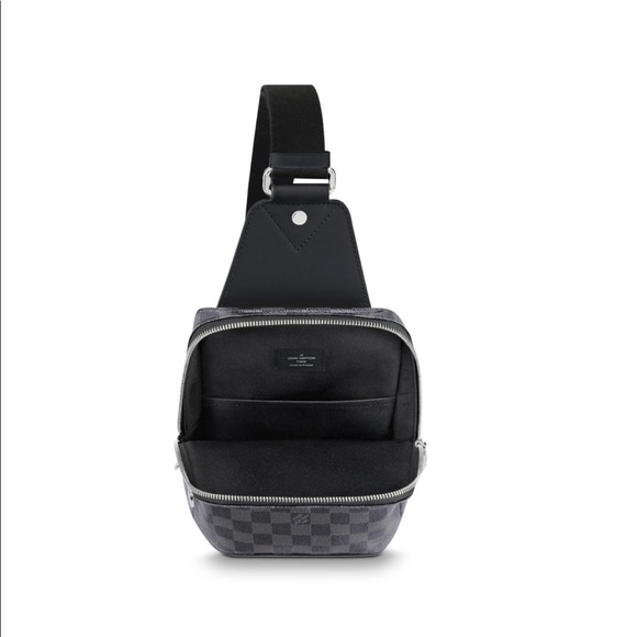 Louis Vuitton Avenue Sling Bag - Picture 6 of 8